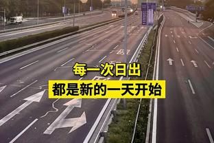 高效表现！约基奇半场11中8拿下19分4篮板